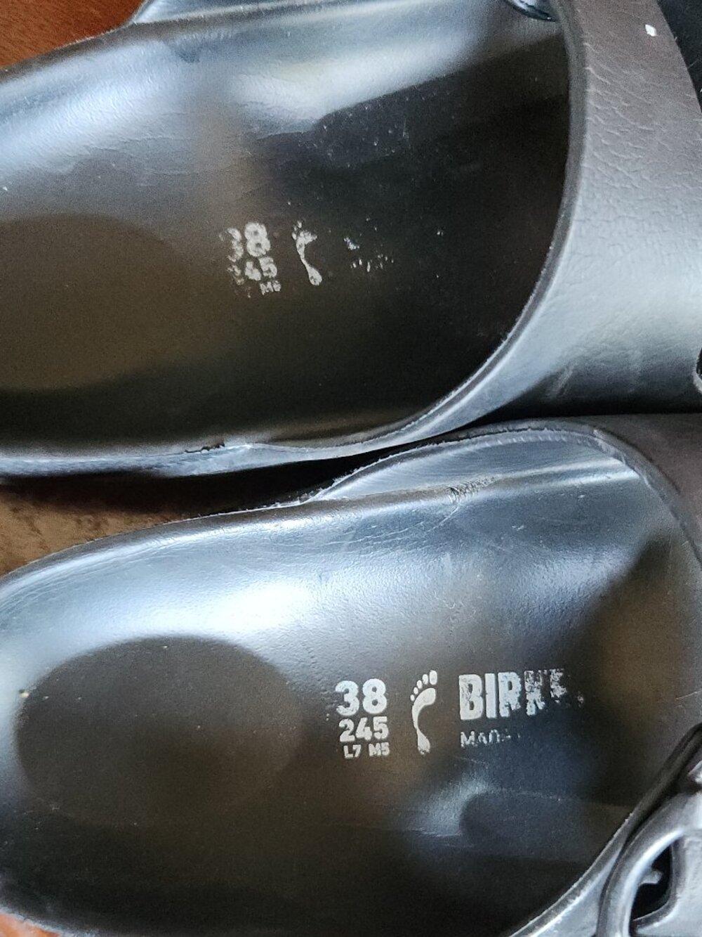 Birkenstock EVA Sandals in Black - Lightweight - Water Friendly - Picture 3 of 6